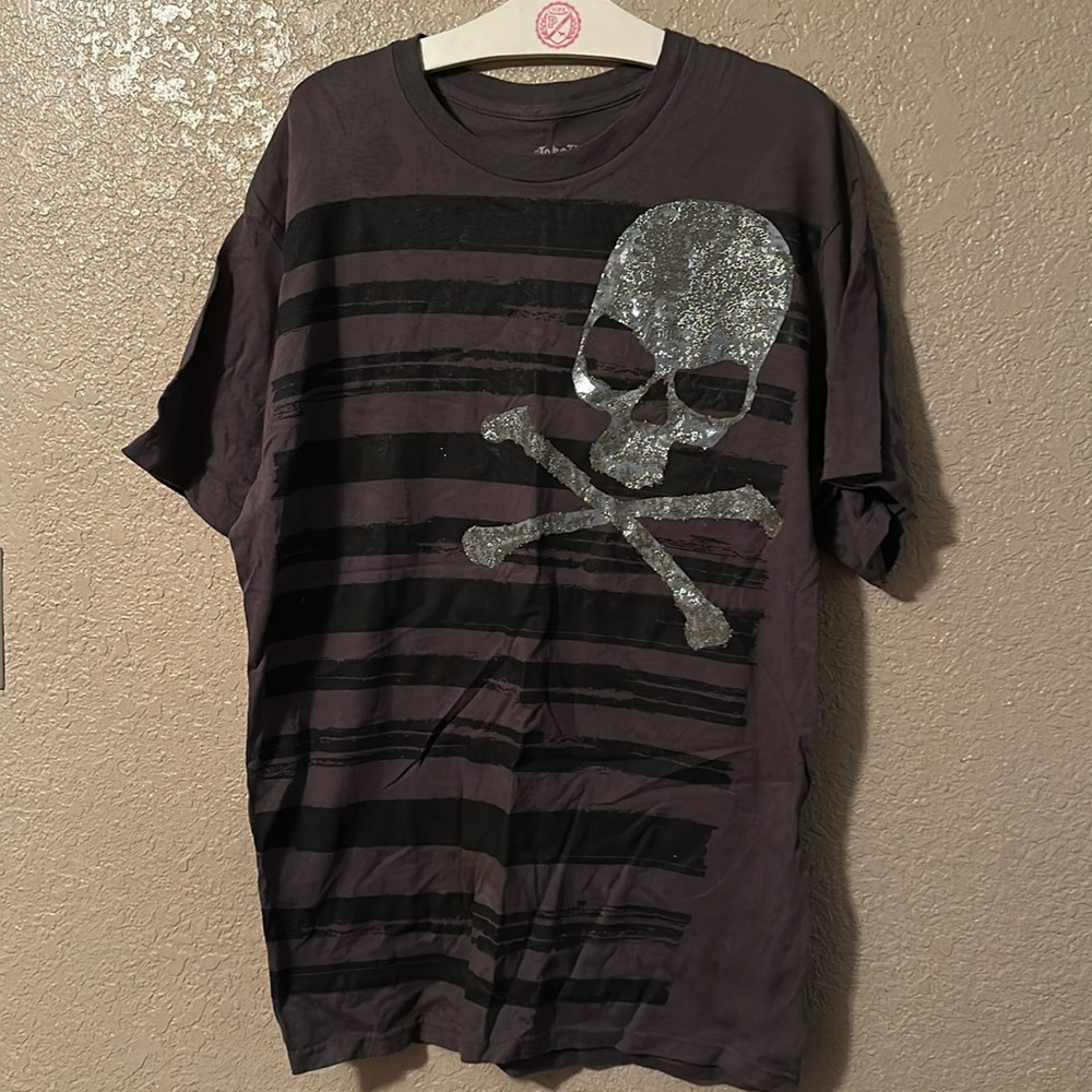 Skull shirt take that large